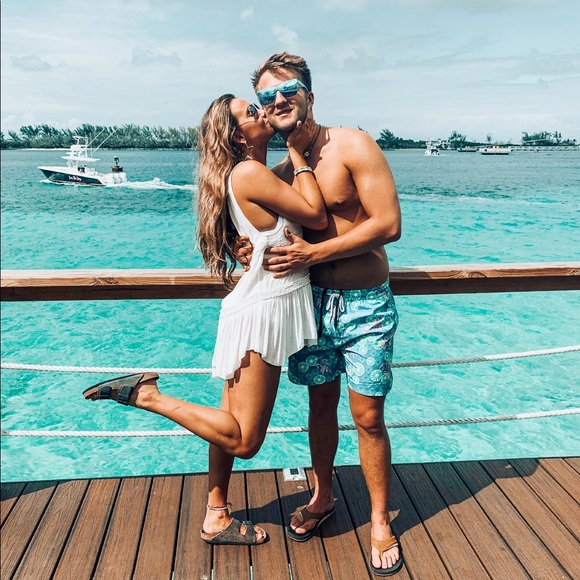 Meet your Posher, Haley - Picture 1 of 1